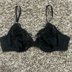 Vintage Victoria's Secret Black Lace Bra